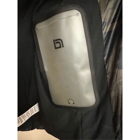 Blanc Noir Women’s Down Motion Panel Camouflage Puffer Jacket Hoodie Size XS - Picture 4 of 7